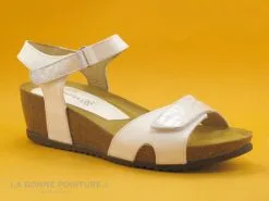 Xapatan 8067 Blanc - Sandale Compensee -Magasin De Chaussures cd24607c73b9e66c561f35ea11d5d5ef img 1812.jpg 119575