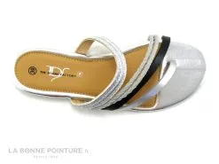 The Divine Factory JL3689 Noir Blanc Argent - Tong Femme -Magasin De Chaussures cd24607c73b9e66c561f35ea11d5d5ef img 6727.jpg 136407