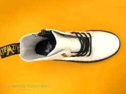 Dr. Martens Dr Martens JADON White Polished - 15265100 - Bottine Blanche -Magasin De Chaussures cd24607c73b9e66c561f35ea11d5d5ef img 6801.jpg 155555