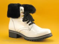 Hooper MULLAN Verni Blanc - Fourrure Noire - Bottine Femme -Magasin De Chaussures cd24607c73b9e66c561f35ea11d5d5ef img 9600.jpg 142417