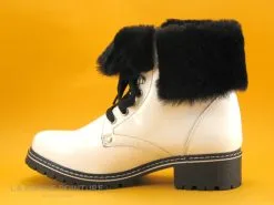 Hooper MULLAN Verni Blanc - Fourrure Noire - Bottine Femme -Magasin De Chaussures cd24607c73b9e66c561f35ea11d5d5ef img 9602.jpg 142414